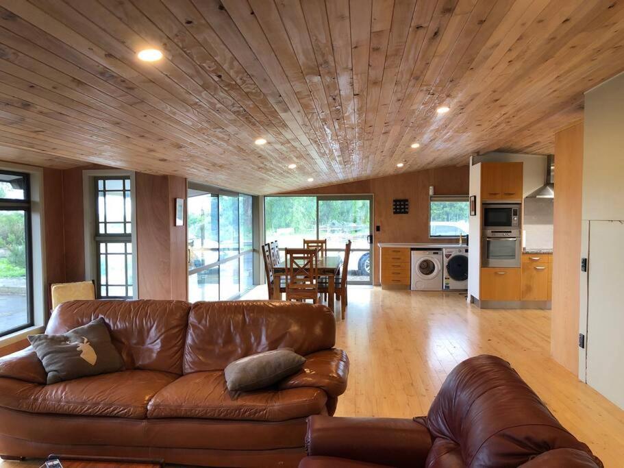 The Nutshed Villa Matata Luaran gambar